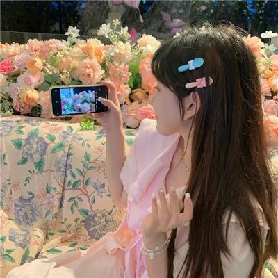 素昧平生的两人